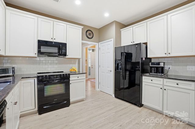 5194 Cressingham Drive, Fort Mill, SC 29707