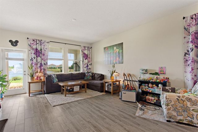 8736 PACIFIC DUNES DR, Davenport, FL 33896
