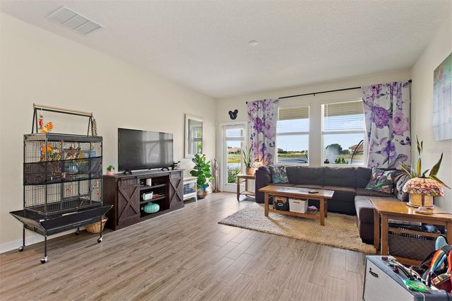 8736 PACIFIC DUNES DR, Davenport, FL 33896