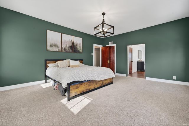 8010 W County Road 400 N, Royal Center, IN 46978