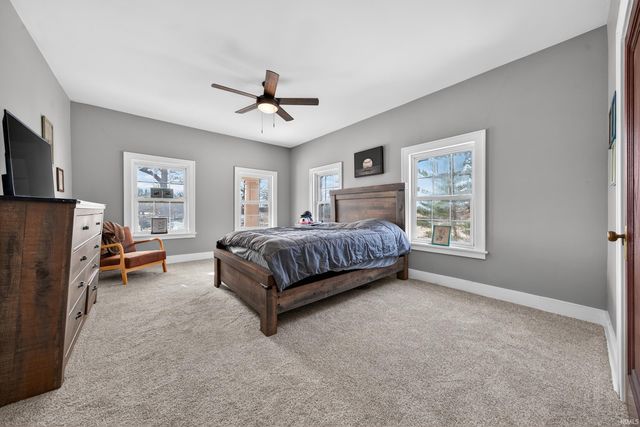 8010 W County Road 400 N, Royal Center, IN 46978