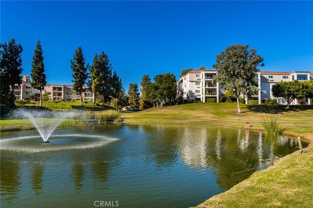 808 Ronda Mendoza C C, Laguna Woods, CA 92637