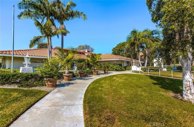 808 Ronda Mendoza C C, Laguna Woods, CA 92637