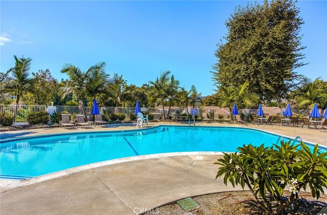 808 Ronda Mendoza C C, Laguna Woods, CA 92637