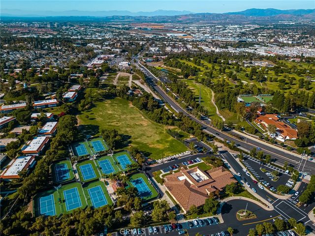 808 Ronda Mendoza C C, Laguna Woods, CA 92637