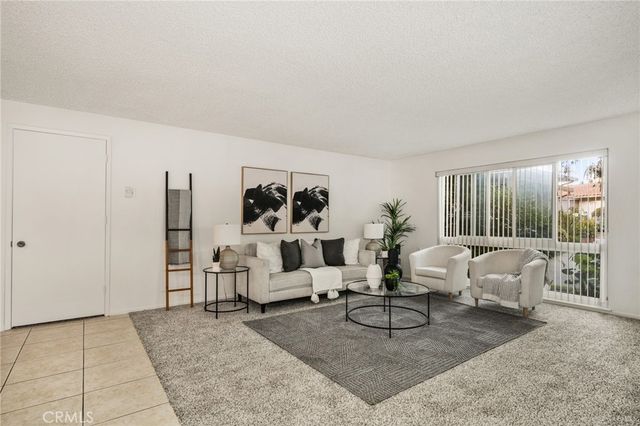 808 Ronda Mendoza C C, Laguna Woods, CA 92637