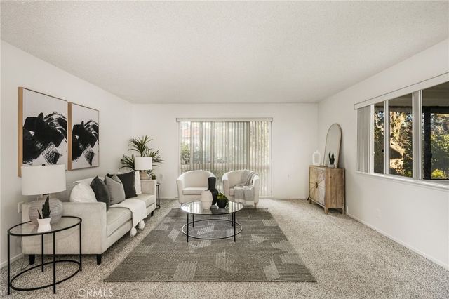 808 Ronda Mendoza C C, Laguna Woods, CA 92637