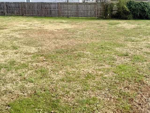 564 Indian Springs Cir, Manchester, TN 37355