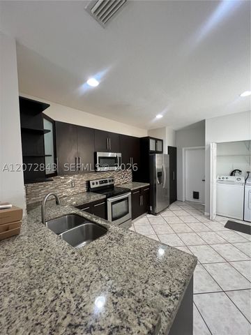 2445 Pasadena Way, Weston, FL 33327