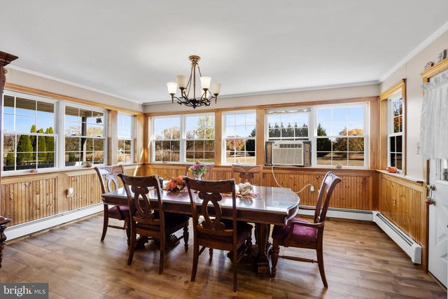 303 E CENTRAL AVENUE, Hammonton, NJ 08037