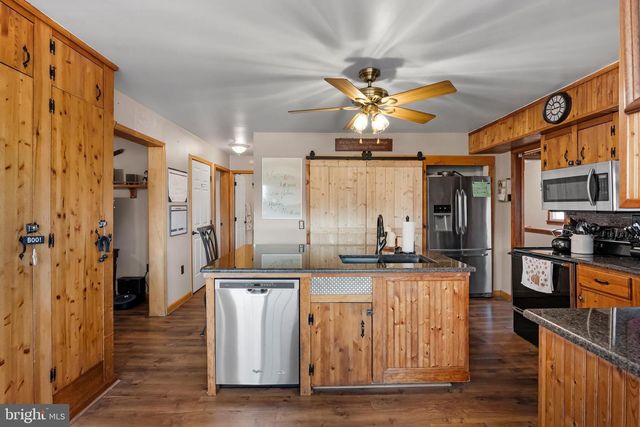 303 E CENTRAL AVENUE, Hammonton, NJ 08037