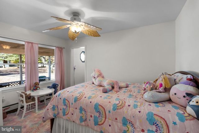 303 E CENTRAL AVENUE, Hammonton, NJ 08037