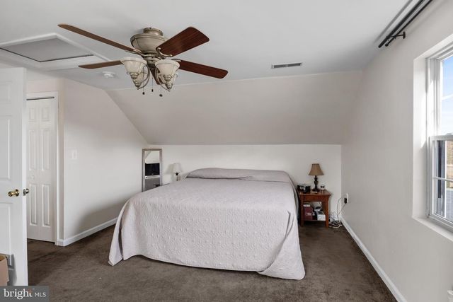 303 E CENTRAL AVENUE, Hammonton, NJ 08037