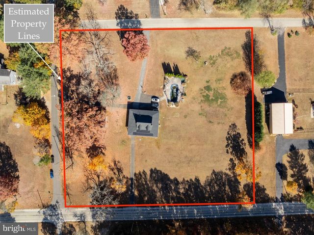 303 E CENTRAL AVENUE, Hammonton, NJ 08037