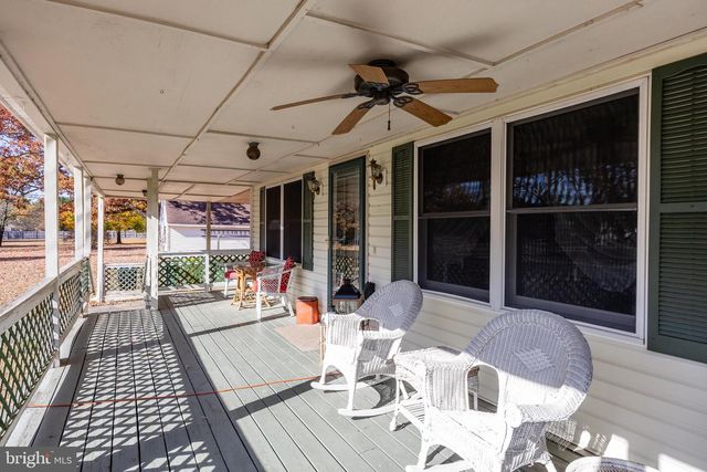303 E CENTRAL AVENUE, Hammonton, NJ 08037