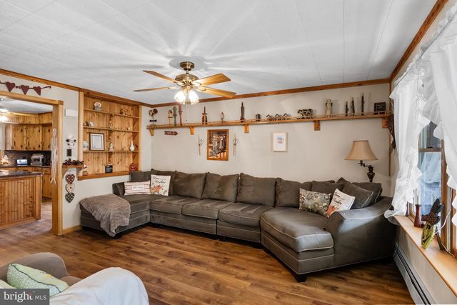 303 E CENTRAL AVENUE, Hammonton, NJ 08037