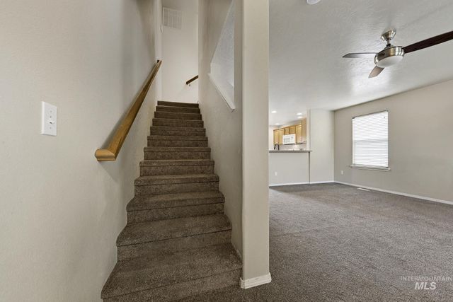 497 N Lahar Pl, Kuna, ID 83634