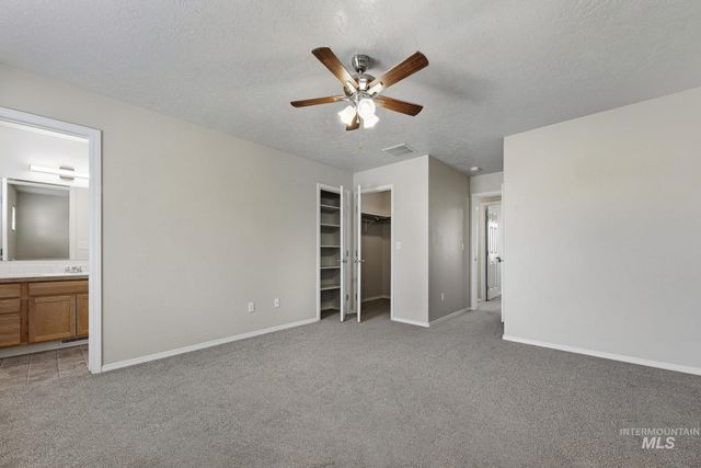 497 N Lahar Pl, Kuna, ID 83634
