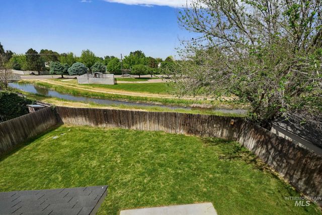 497 N Lahar Pl, Kuna, ID 83634