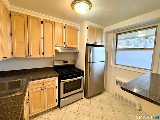 71 Strawberry Hill Avenue 802, Stamford, CT 06902