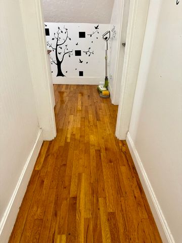 15 Waverly Ave, Everett, MA 02149