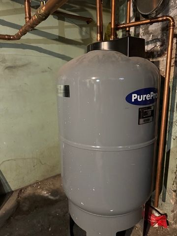 15 Waverly Ave, Everett, MA 02149