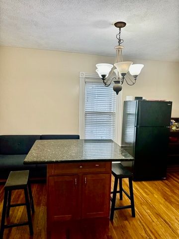 15 Waverly Ave, Everett, MA 02149