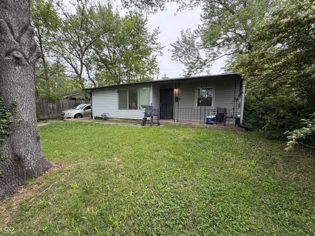 3125 Manor Court, Indianapolis, IN 46218