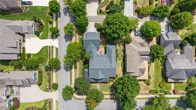 300 Horseshoe Bend, Statham, GA 30666
