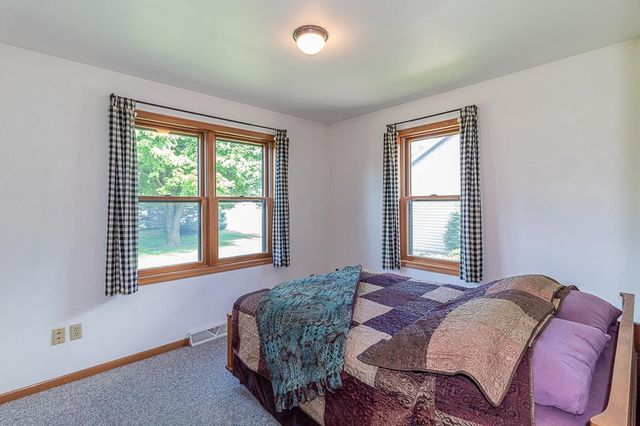 N5277 EVERTS ROAD, New London, WI 54961