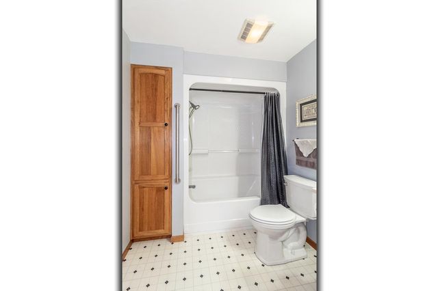 N5277 EVERTS ROAD, New London, WI 54961