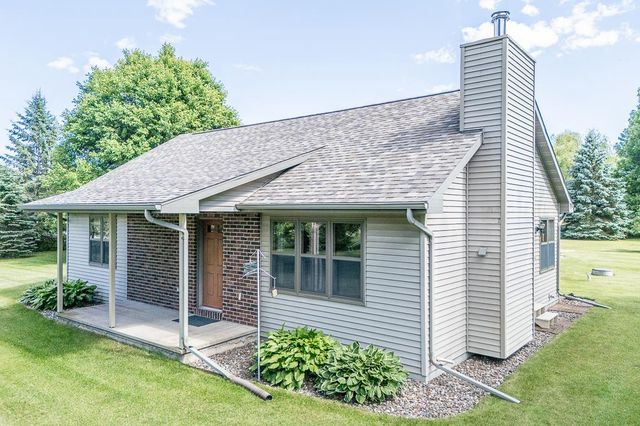 N5277 EVERTS ROAD, New London, WI 54961