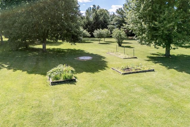 N5277 EVERTS ROAD, New London, WI 54961