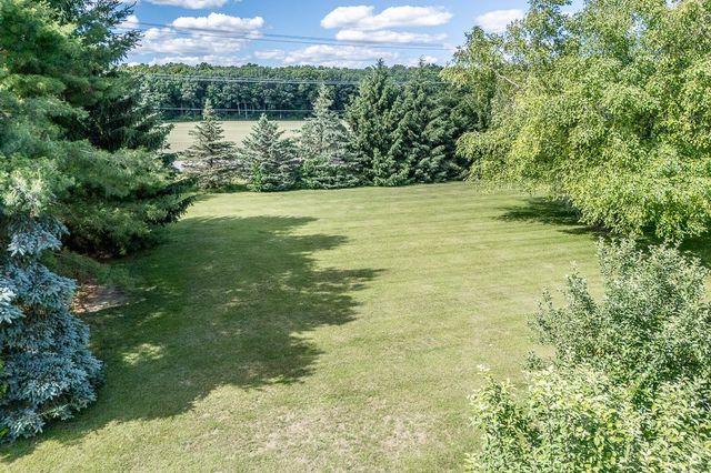 N5277 EVERTS ROAD, New London, WI 54961