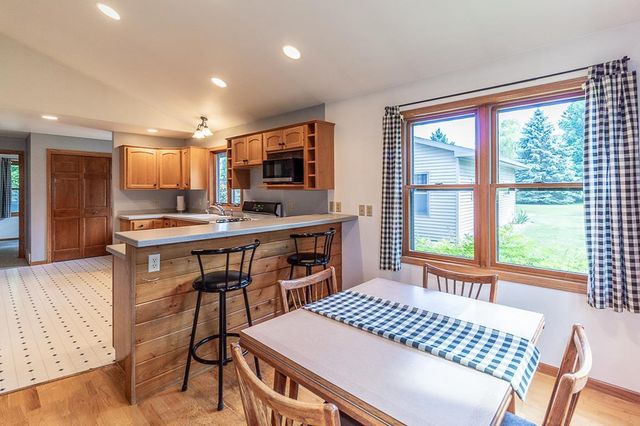 N5277 EVERTS ROAD, New London, WI 54961