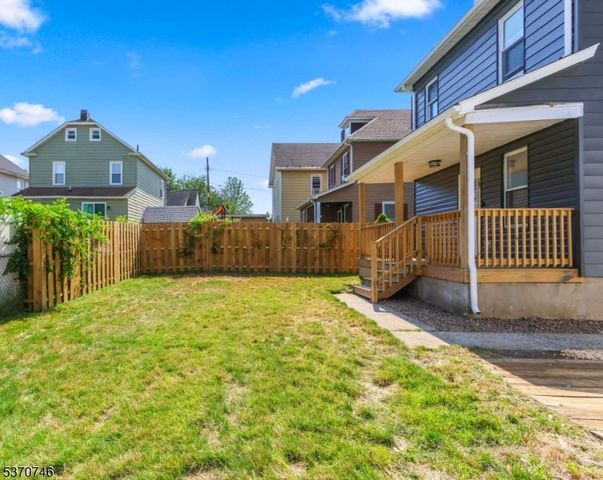 300 Irwin St, Phillipsburg Town, NJ 08865