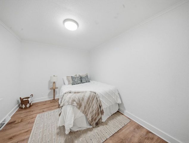 4626 N River Park BOULEVARD, Milwaukee, WI 53209