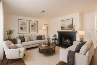 1583 W Swain Rd, Stockton, CA 95207