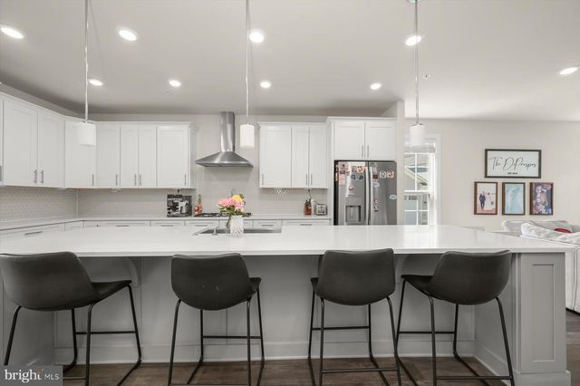10911 BECKENHAM ST, Middle River, MD 21220