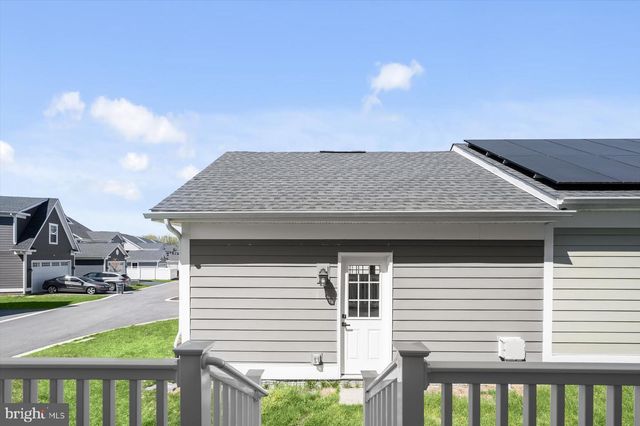 10911 BECKENHAM ST, Middle River, MD 21220
