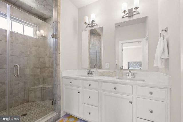 10911 BECKENHAM ST, Middle River, MD 21220
