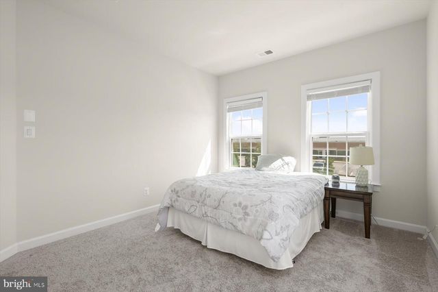 10911 BECKENHAM ST, Middle River, MD 21220