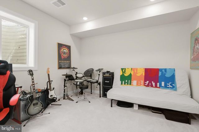 10911 BECKENHAM ST, Middle River, MD 21220