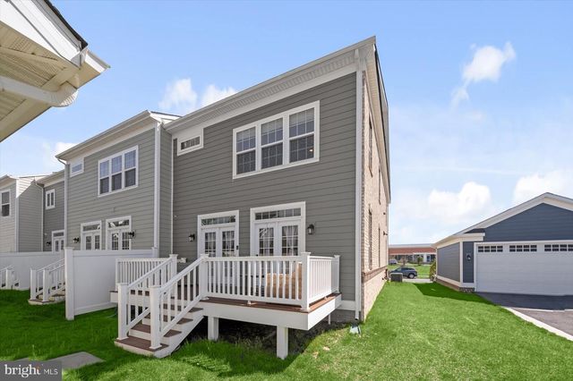 10911 BECKENHAM ST, Middle River, MD 21220