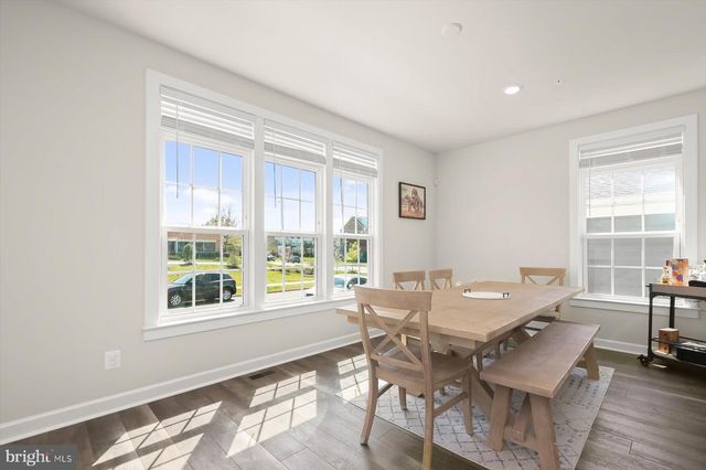 10911 BECKENHAM ST, Middle River, MD 21220