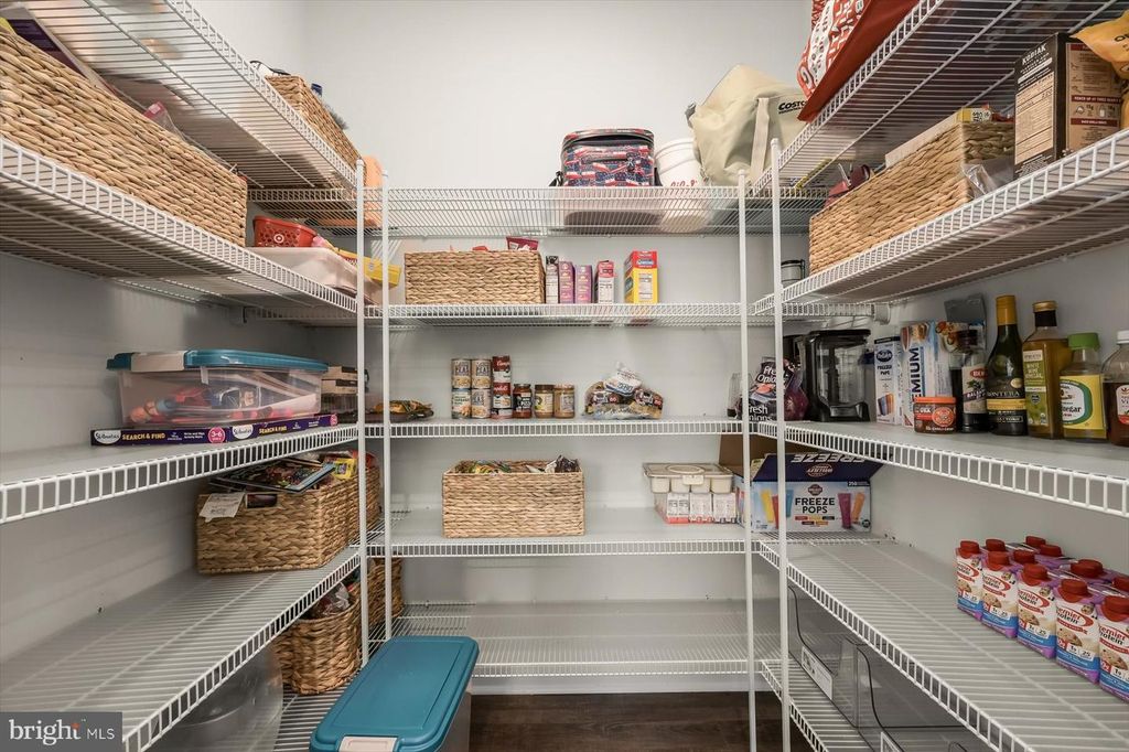 Image 13 of property listing at 10911 BECKENHAM ST, Middle River, MD 21220