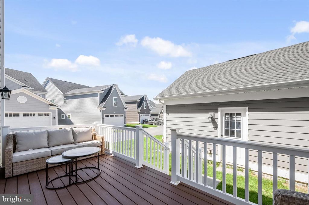 Image 14 of property listing at 10911 BECKENHAM ST, Middle River, MD 21220