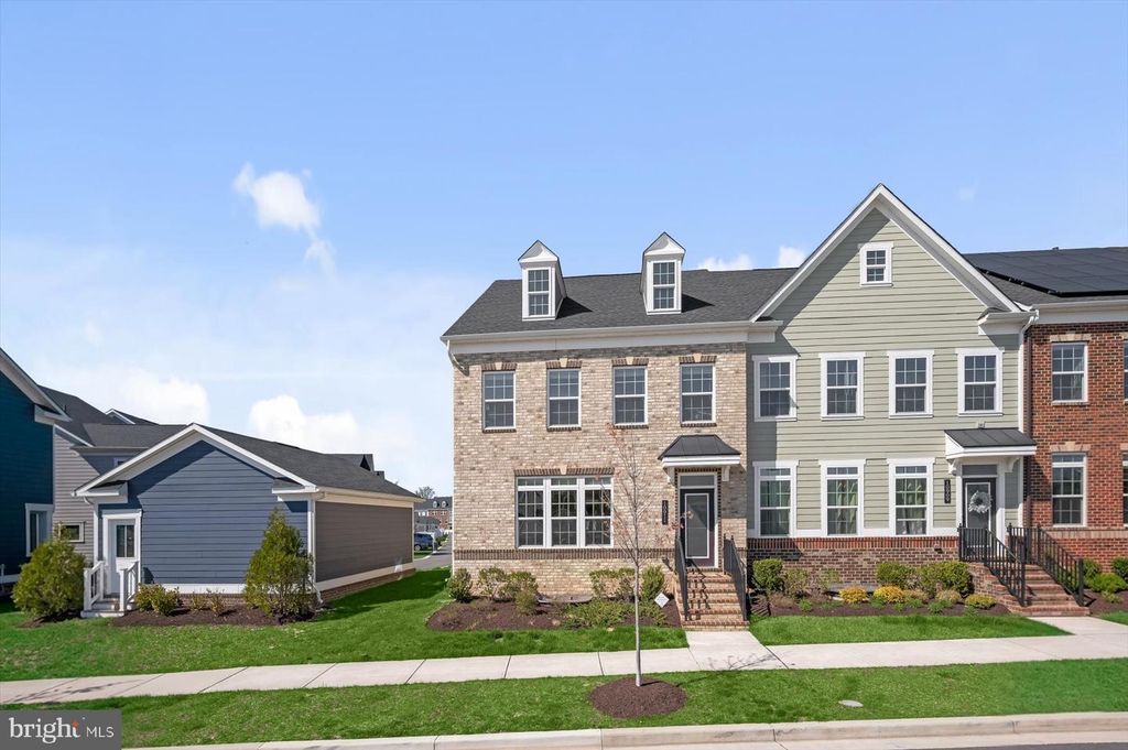 Image 50 of property listing at 10911 BECKENHAM ST, Middle River, MD 21220