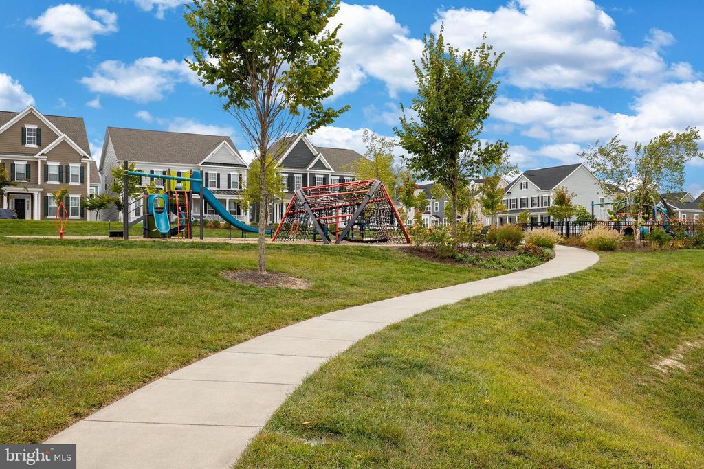 Image 57 of property listing at 10911 BECKENHAM ST, Middle River, MD 21220