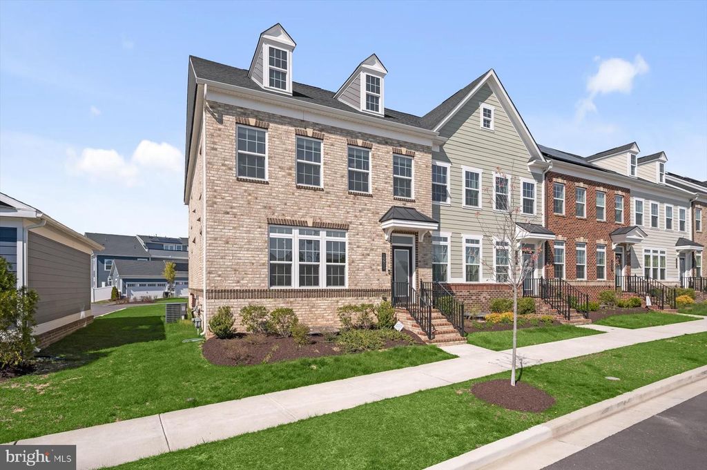 Image 62 of property listing at 10911 BECKENHAM ST, Middle River, MD 21220